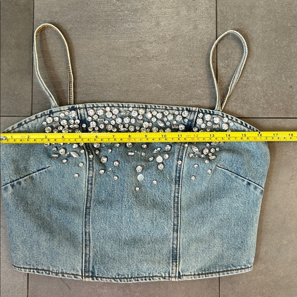 Steve Madden Eras Denim Top - Picture 6 of 10